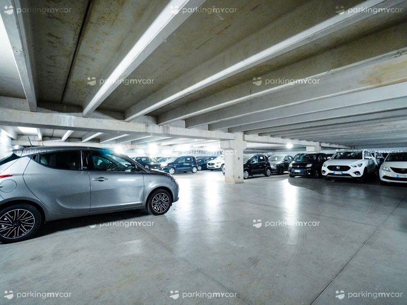 Airport Parking - Porto Bari Navetta gratuita Airport Parking - Porto Bari