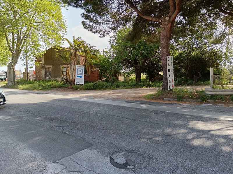 Garage Italia - Porto Milazzo Ingresso Garage Italia - Porto Milazzo