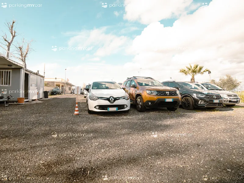 Airport Parking - Aeroporto Roma Fiumicino Posti auto scoperti Airport Parking - Aeroporto Roma Fiumicino