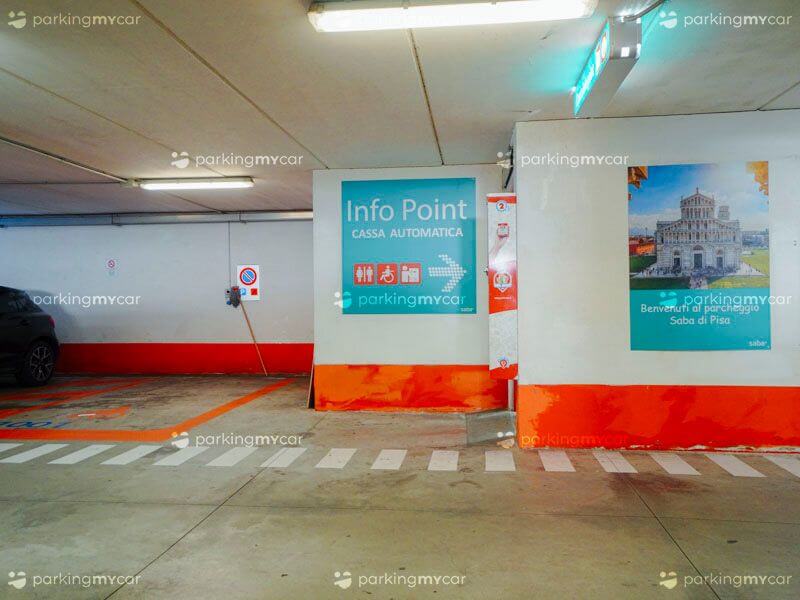 SABA Piazza Vittorio Emanuele II - Pisa stazione centrale Indicazione info point SABA Piazza Vittorio Emanuele II - Pisa stazione centrale