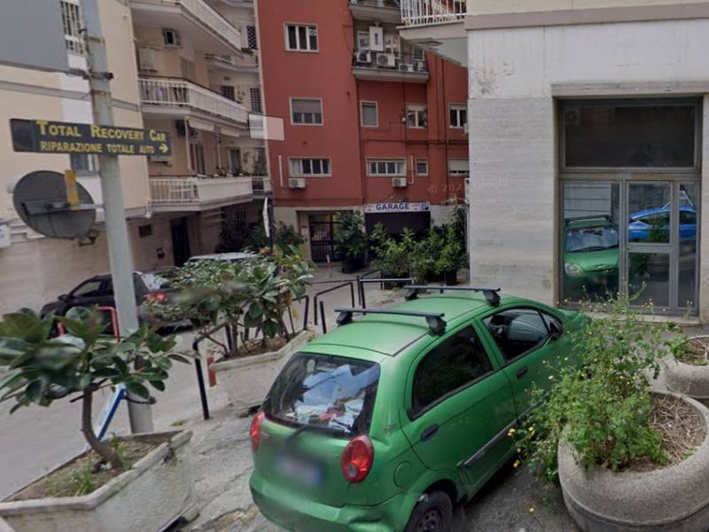 Garage San Filippo - Porto Mergellina Ingresso Garage San Filippo - Porto Mergellina