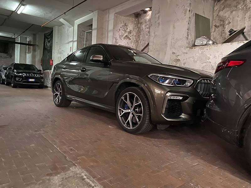 Garage Mikandy - Stazione Salerno Parcheggi coperti Garage Mikandy - Stazione Salerno