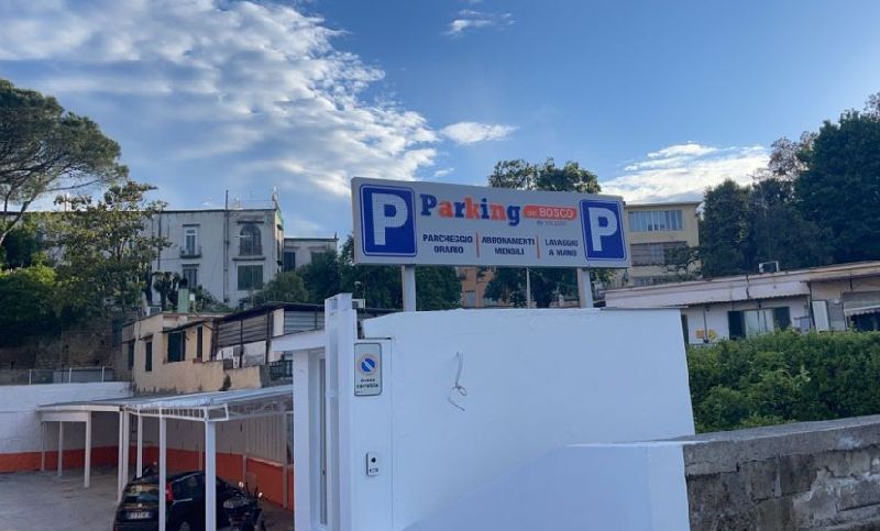 Parking del Bosco By Toledo - Napoli centro Ingresso Parking del Bosco By Toledo - Napoli centro