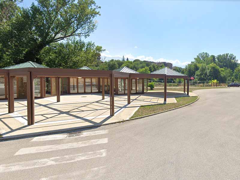 Parking Sulmona Posti auto sotto tettoia Parking Sulmona